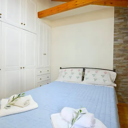 Espianade House Corfu (city)